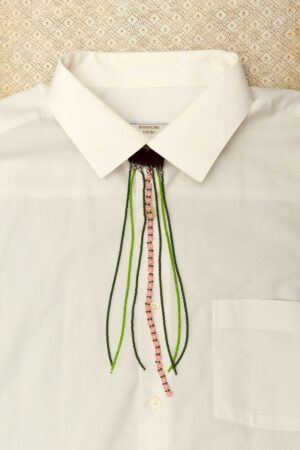 Kravata od perlica - Cvetići